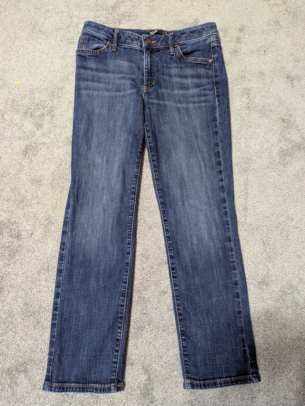 Simply Vera Vera Wang Straight-Leg CapriJeans - Size 8/Dark Blue Wash